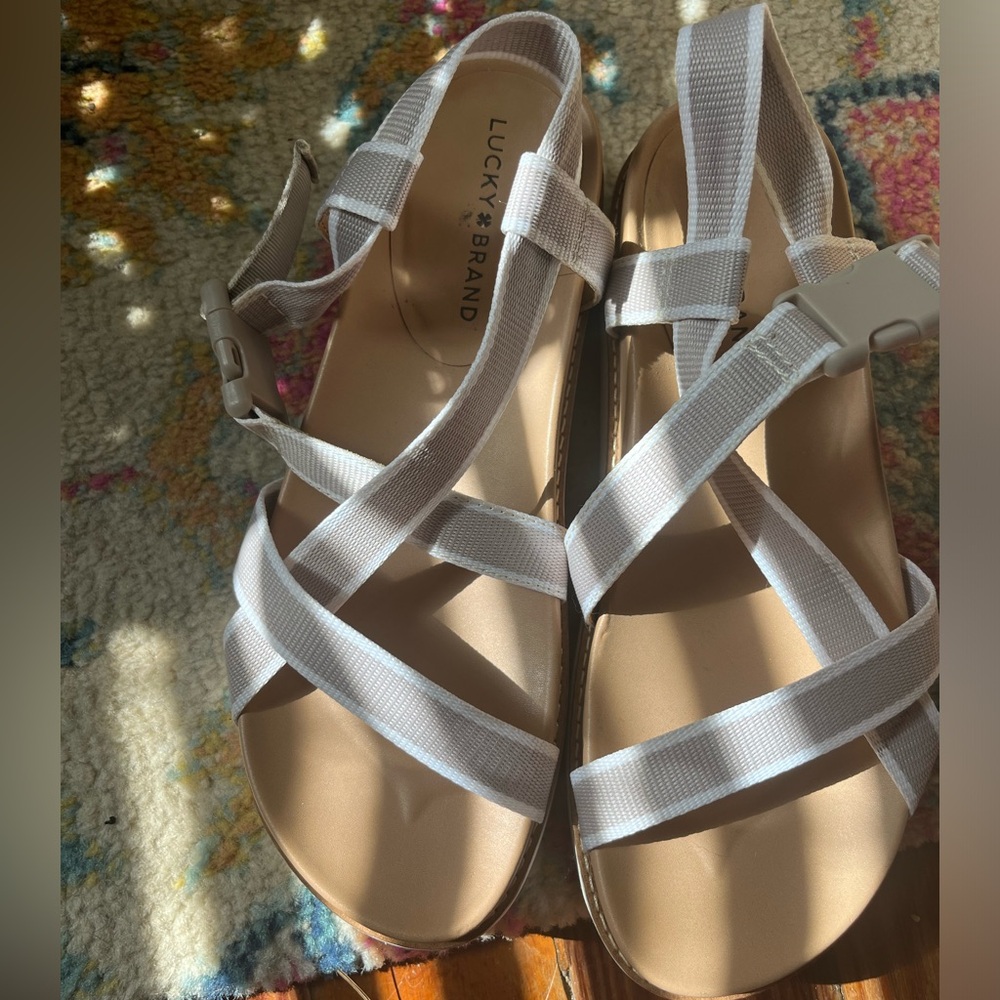 Lucky brand sandals